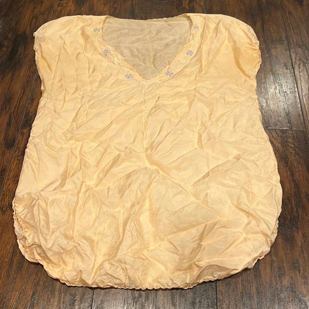 Pure silk sexy sleep top TREESHA blouse 80s size M  peach color embroidered